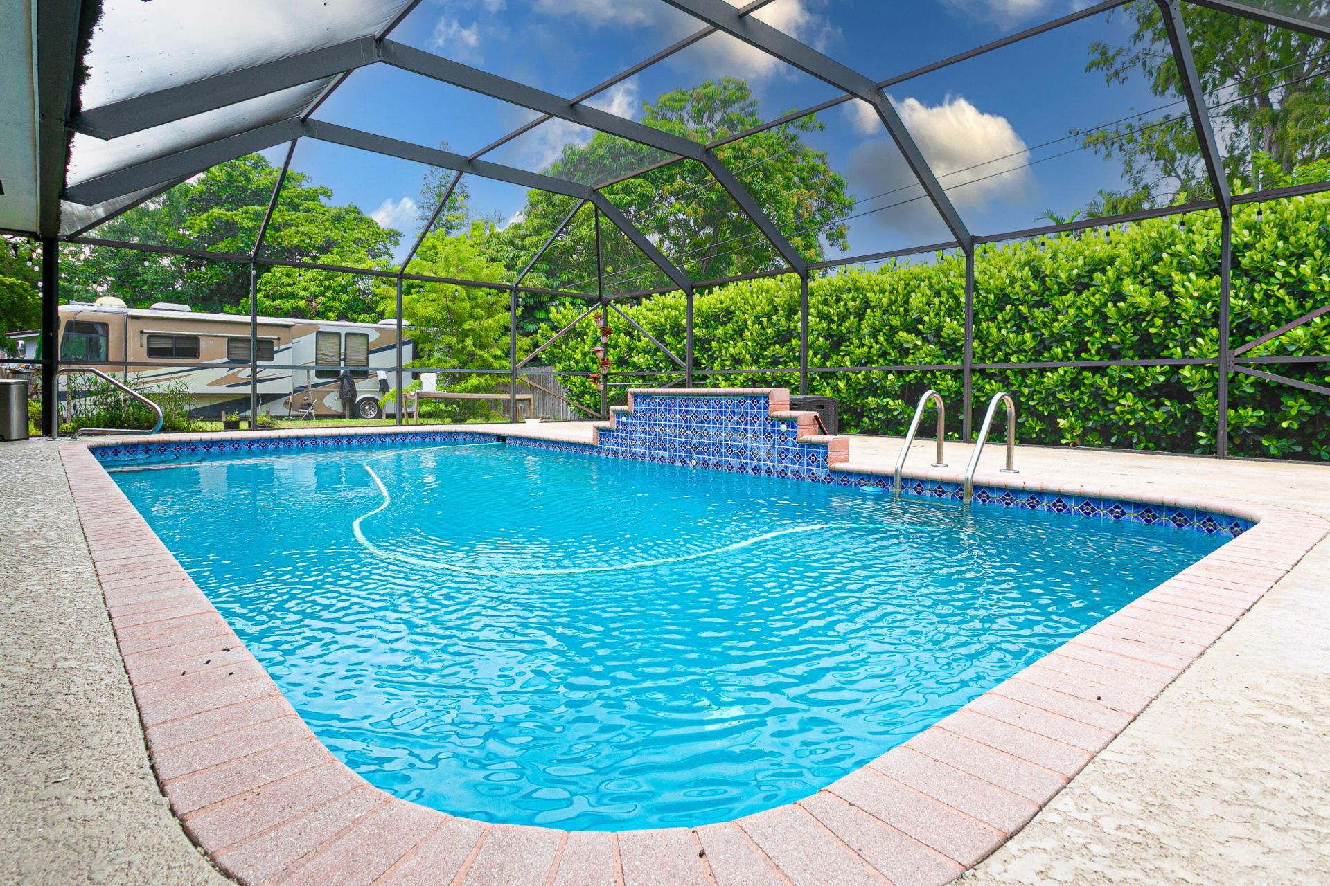 4511 E Country Club Circle, Plantation, FL 33317 Photo