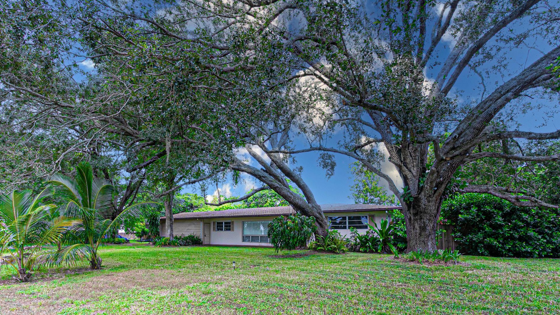 4511 E Country Club Circle, Plantation, FL 33317 Photo