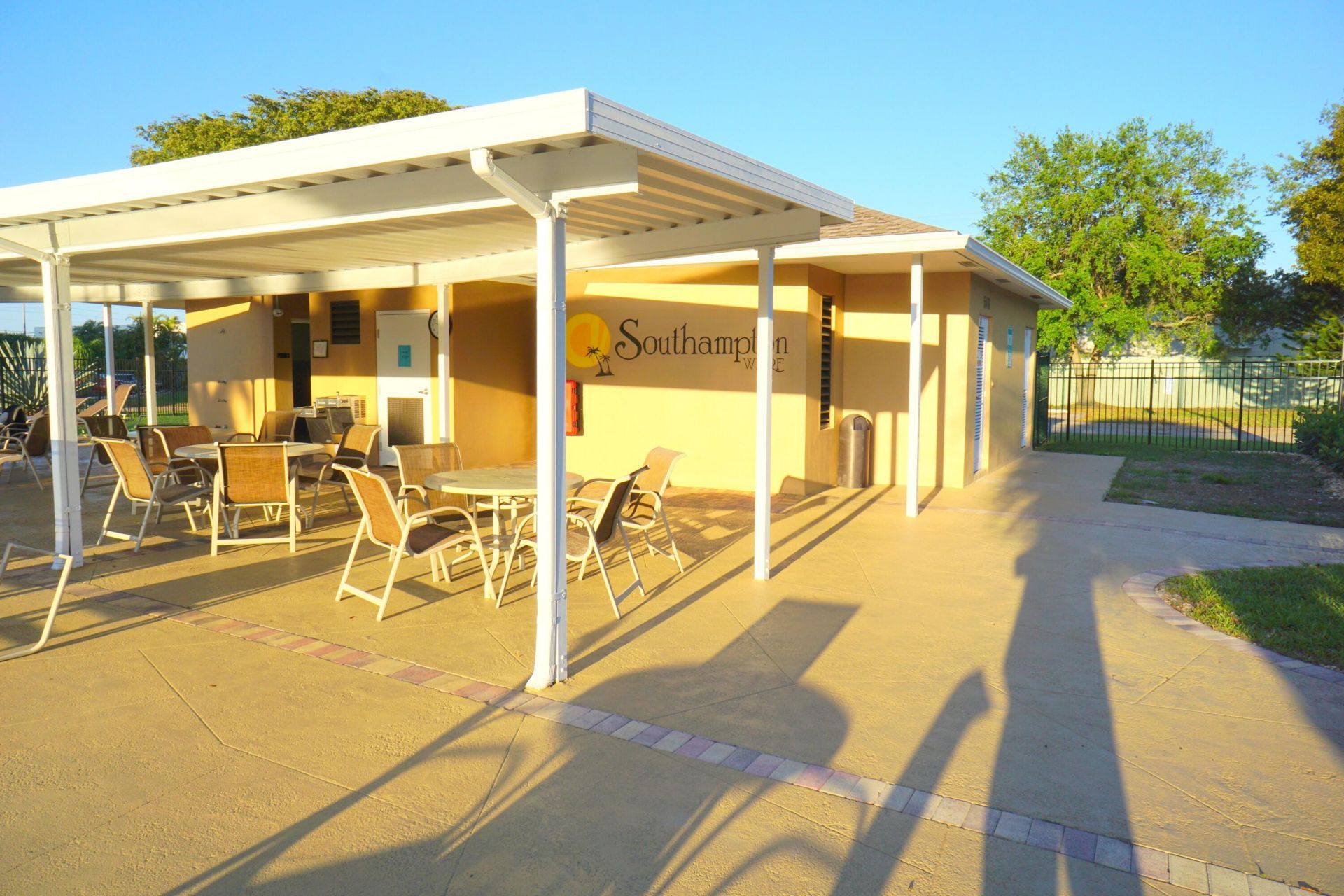 401 Southampton A, West Palm Beach, FL 33417 Photo