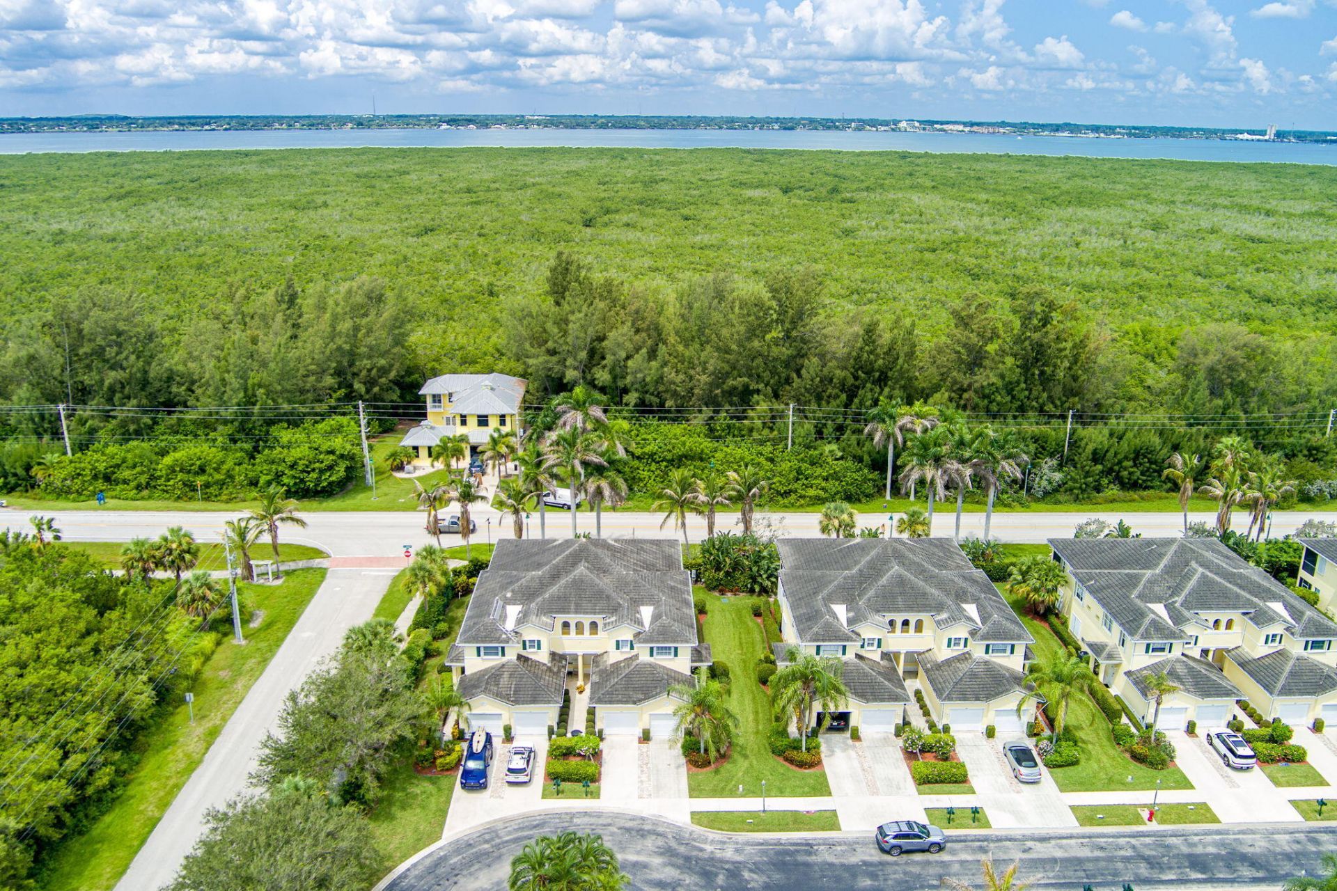 301 Southstar Drive, Unit 1304, Fort Pierce, FL 34949 Photo
