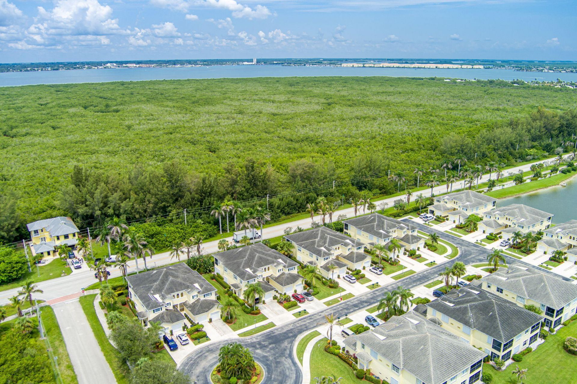 301 Southstar Drive, Unit 1304, Fort Pierce, FL 34949 Photo
