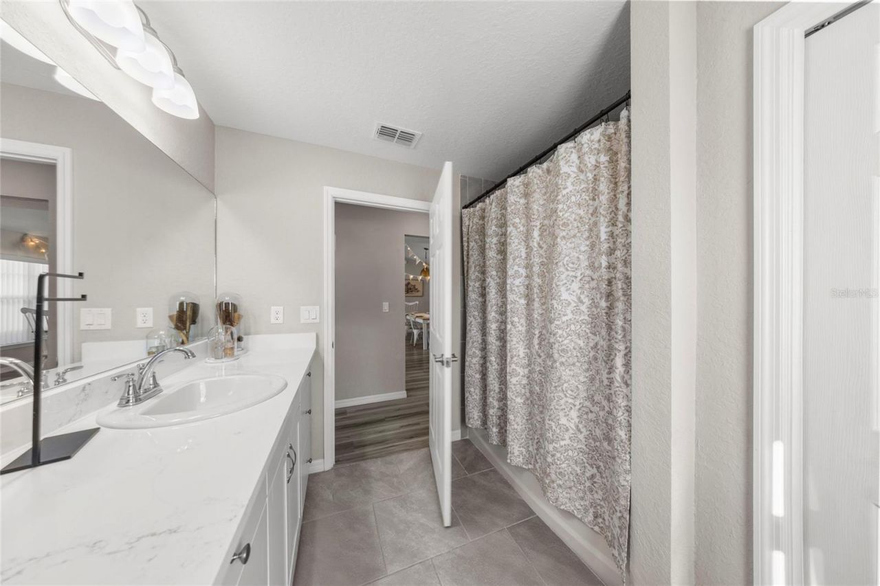 17708 SW 114th Lane , Dunnellon, FL 34432 Photo