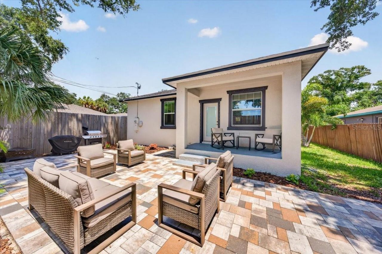 1821 27th Street S, Saint Petersburg, FL 33712 Photo