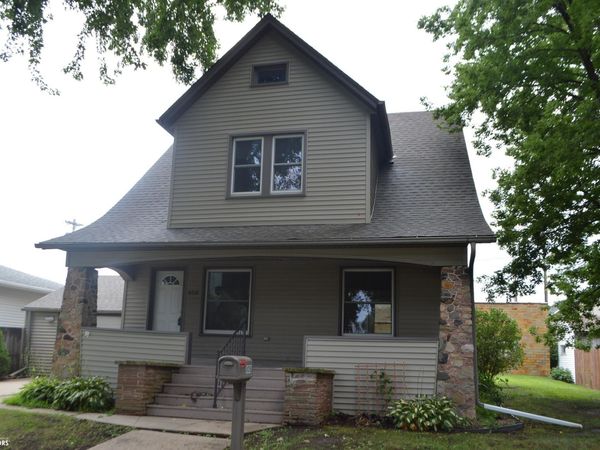 808 Chase Street, Osage, IA 50461