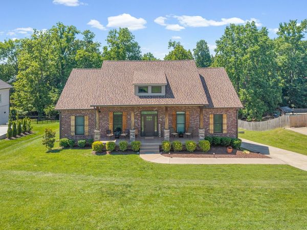 548 Dixie Ln , Pleasant View, TN 37146