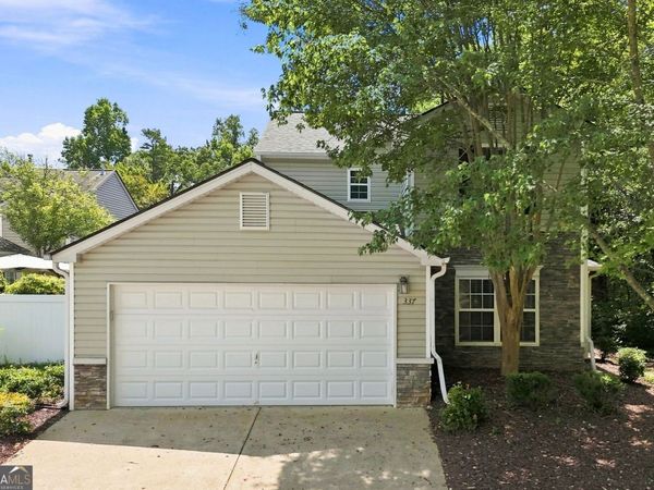 337 W Oaks Trail, Woodstock, GA 30188