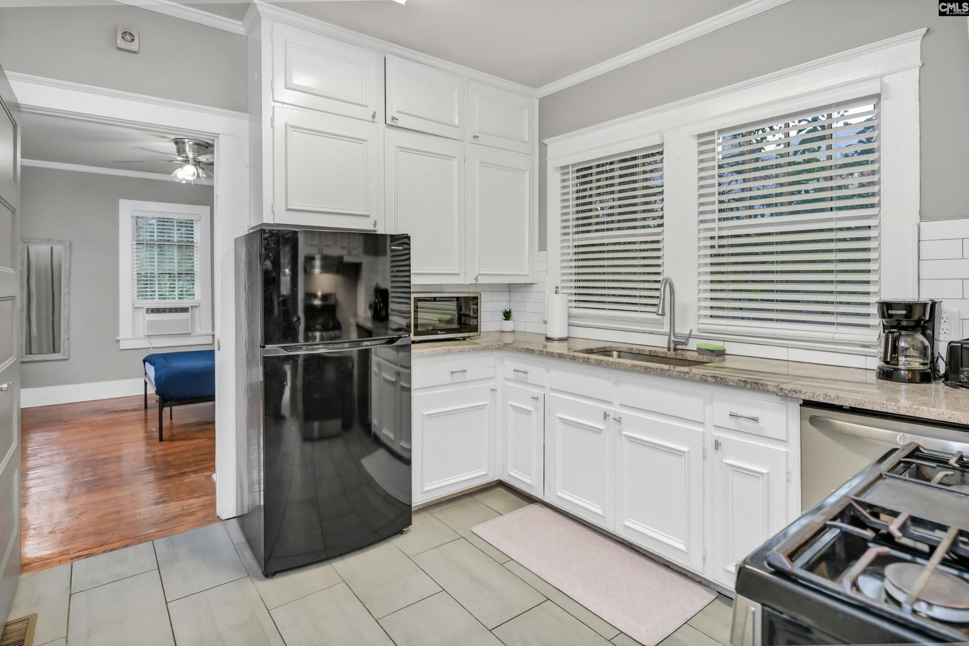 2227 Bull Street  Photo 13