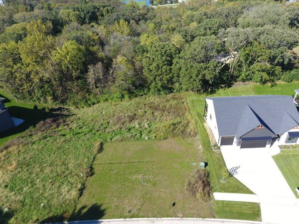 821 Richland Court, Van Meter, IA 50261