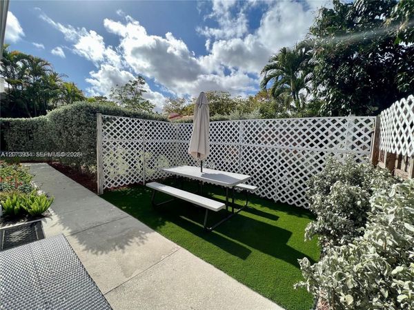 361 SW 20th Rd , Unit B, Miami, FL 33129