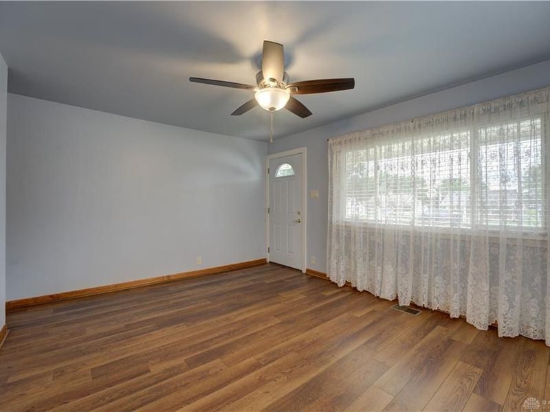 111 W Harmon Drive, Greenville, OH 45331 Photo 10