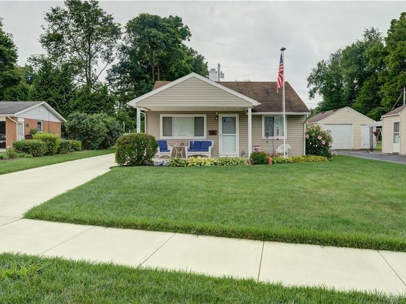 111 W Harmon Drive, Greenville, OH 45331 Photo 2