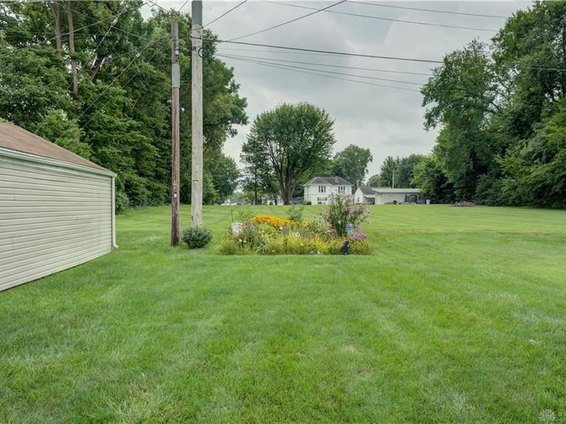 111 W Harmon Drive, Greenville, OH 45331 Photo 24