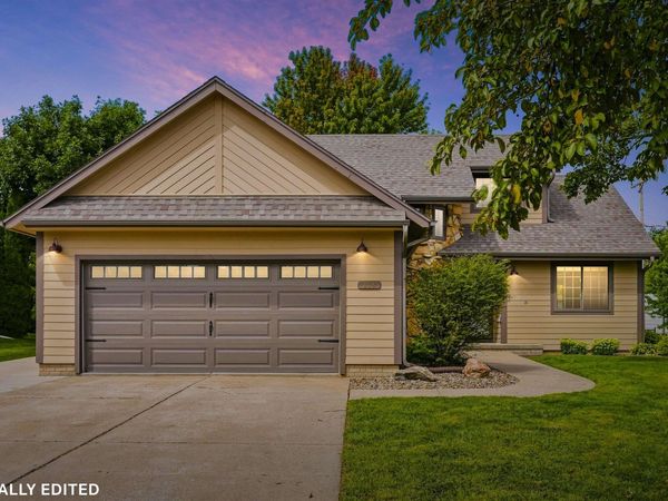 806 SE Richland Circle, Ankeny, IA 50021