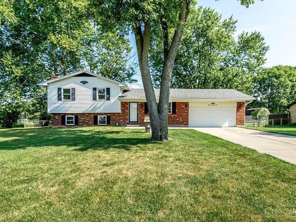 8831 Twincreek Drive, Franklin Twp, OH 45005