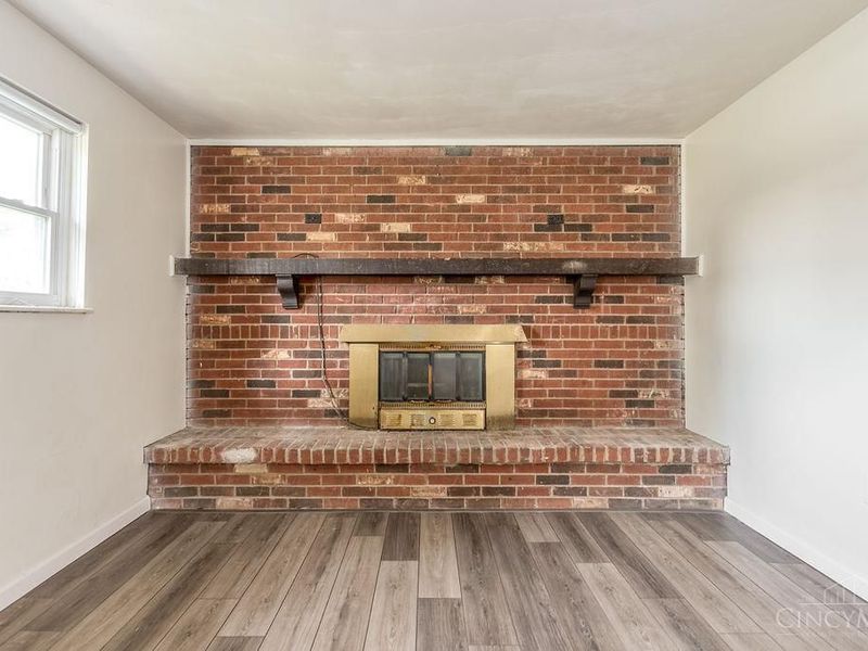 8831 Twincreek Drive, Franklin Township, OH 45005 Photo 24