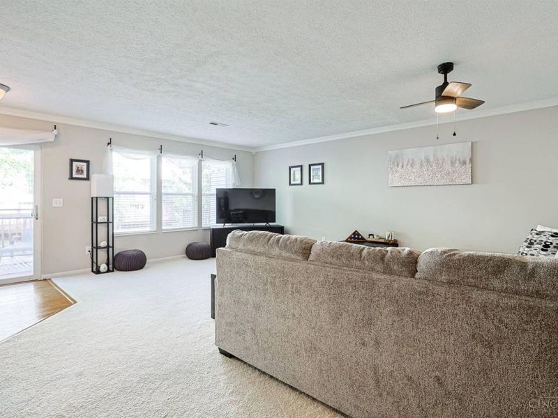6385 Pinehurst Lane, Mason, OH 45040 Photo 5