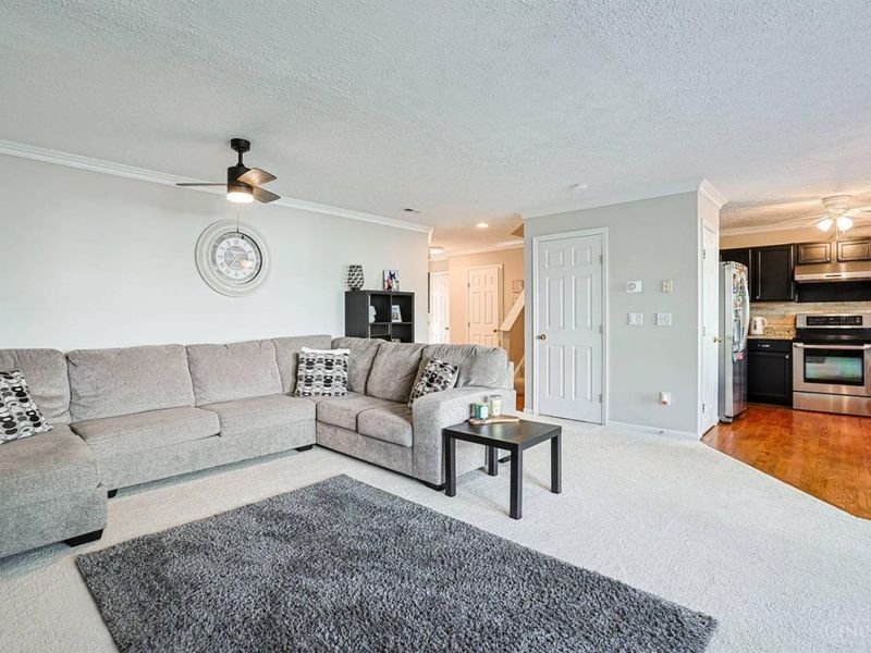 6385 Pinehurst Lane, Mason, OH 45040 Photo 7