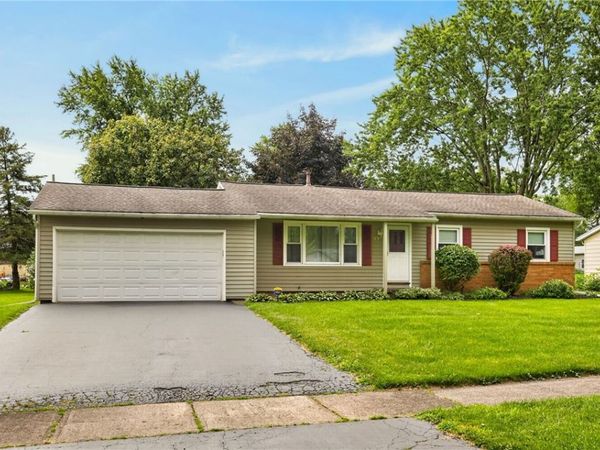 15 Adair Drive , Rochester, NY 14606