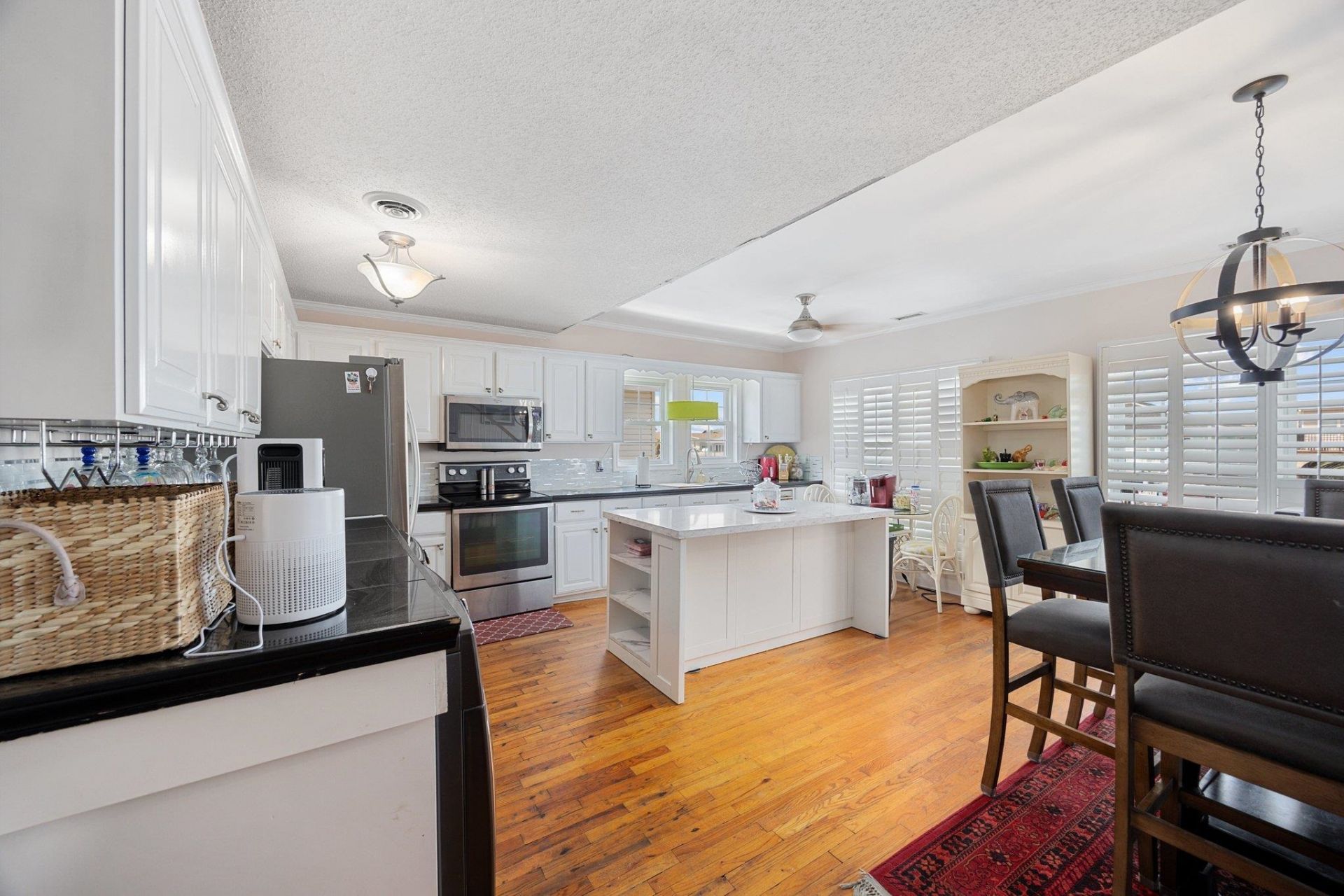 302 46th Ave. N Photo 15