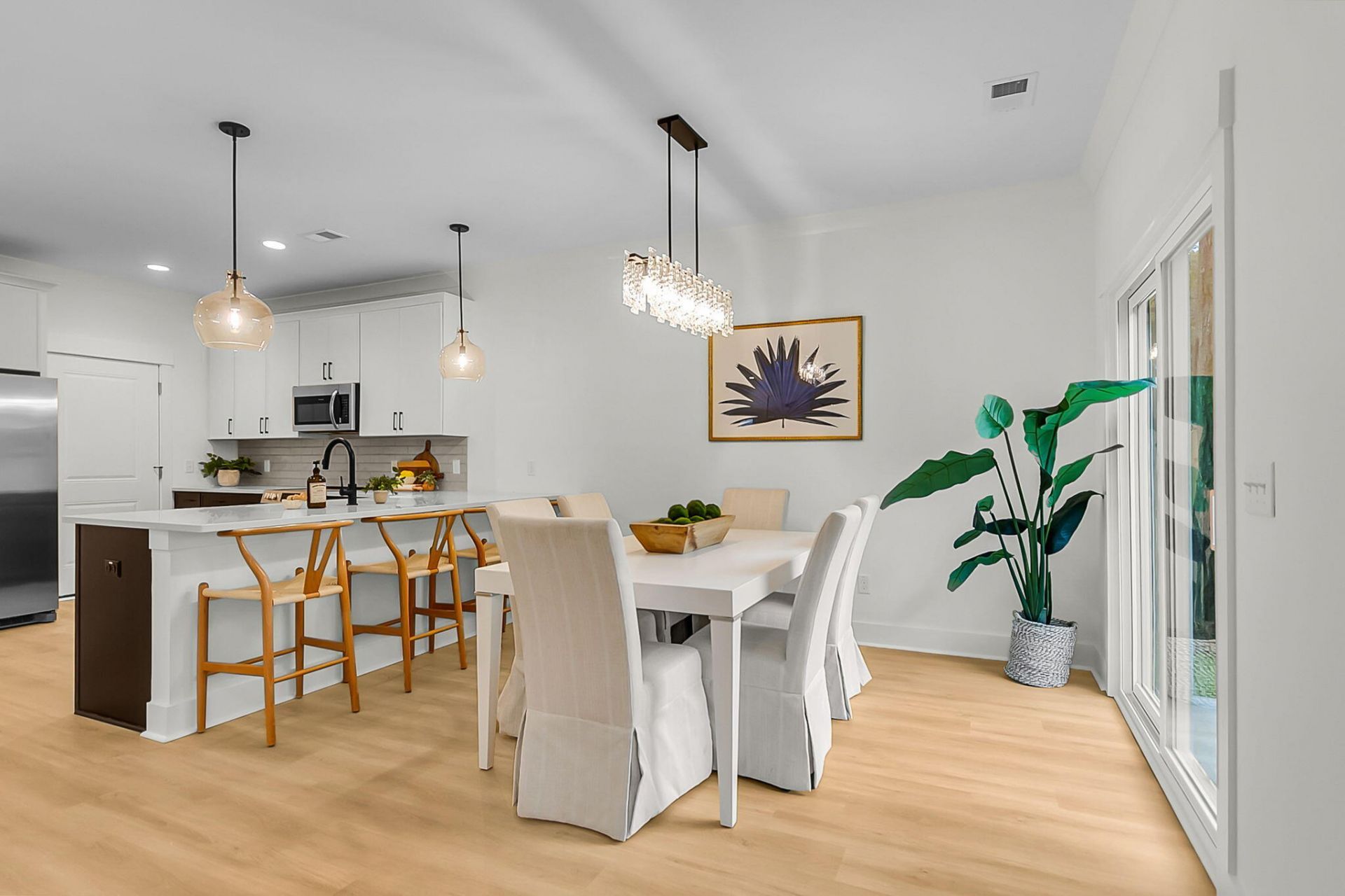1438 Joy Avenue Photo 10