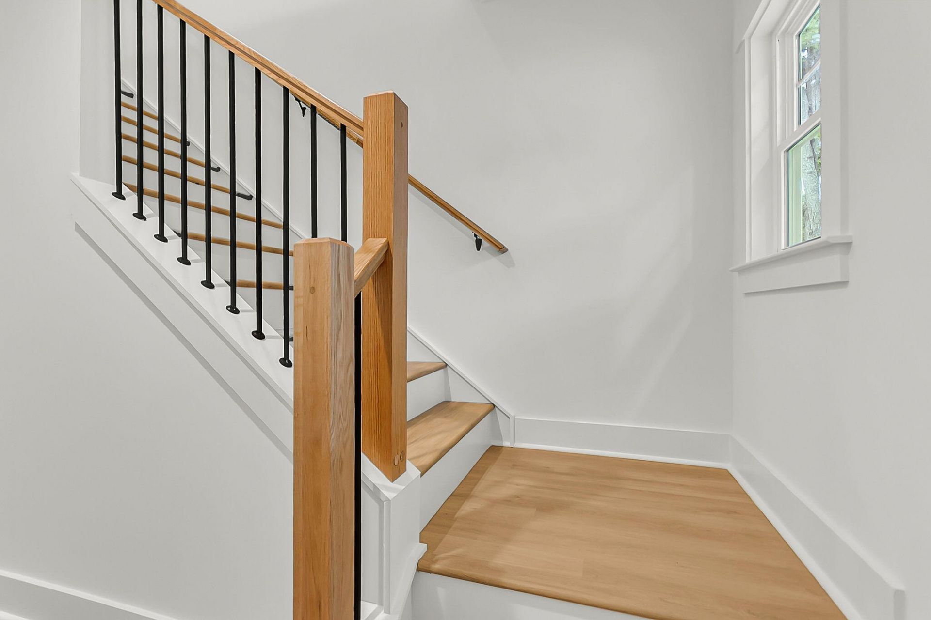 1438 Joy Avenue Photo 18