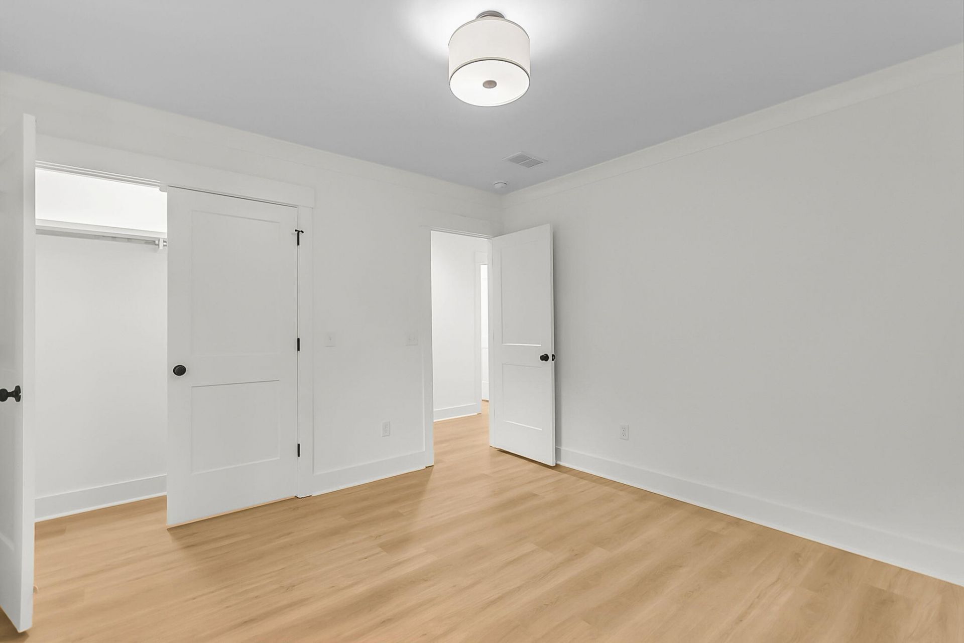 1438 Joy Avenue Photo 28