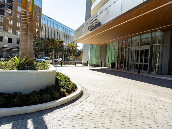 400 CENTRAL AVENUE , Unit 1904, ST PETERSBURG, FL 33701