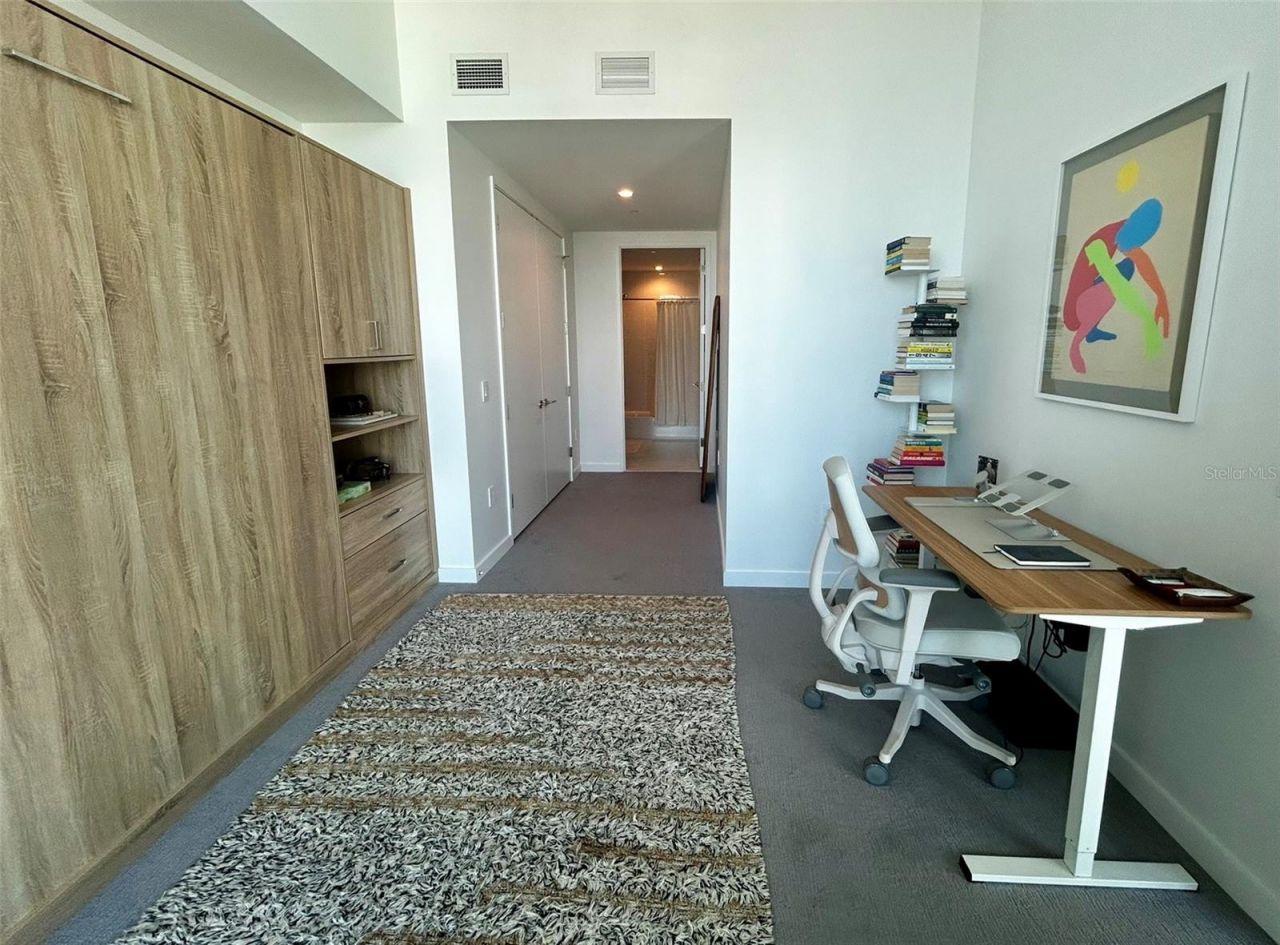 400 Central Avenue , Unit 1904, Saint Petersburg, FL 33701 Photo