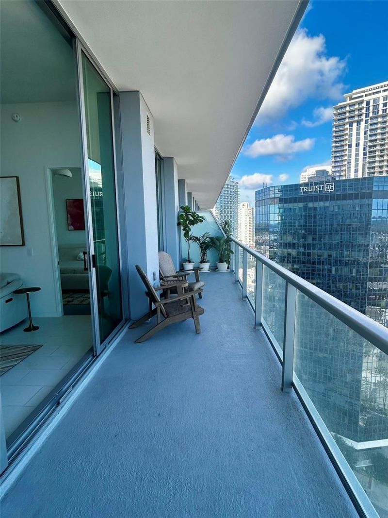 400 Central Avenue , Unit 1904, Saint Petersburg, FL 33701 Photo