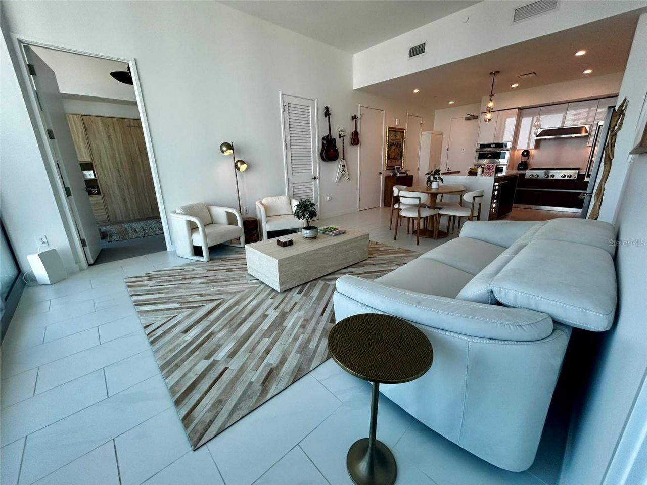 400 Central Avenue , Unit 1904, Saint Petersburg, FL 33701 Photo