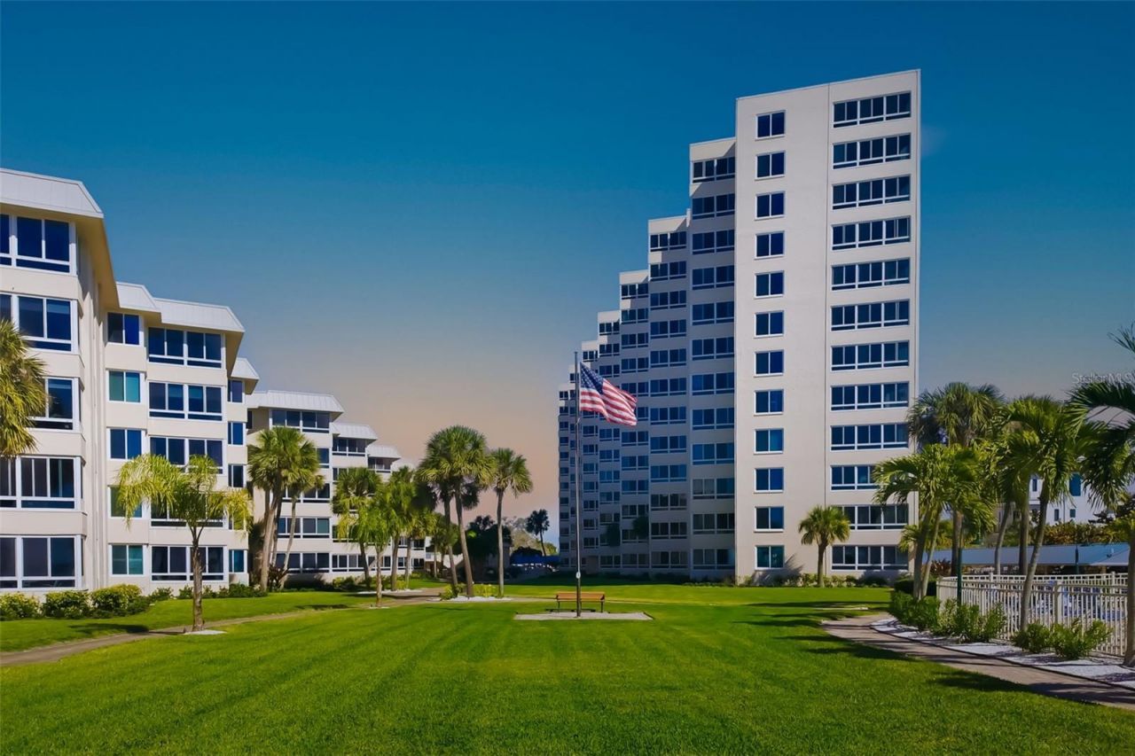 5920 Midnight Pass Road, Unit 501, Sarasota, FL 34242 Main Photo