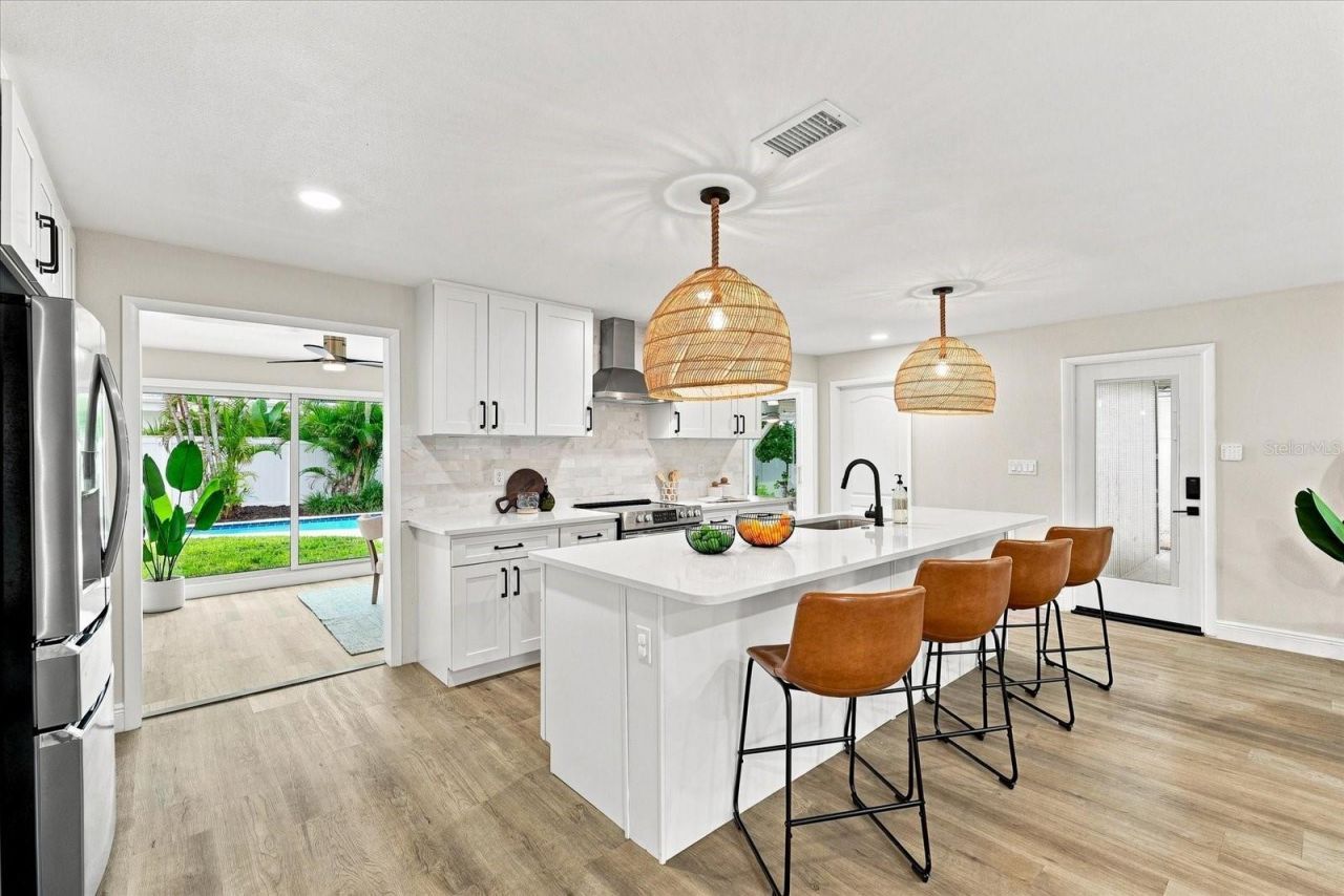 5188 40th Street S, Saint Petersburg, FL 33711 Photo