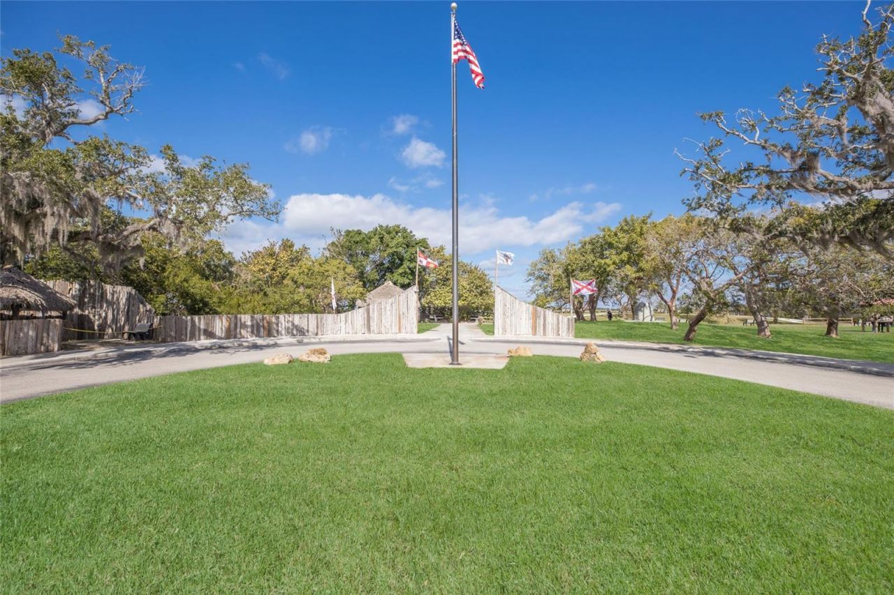 3600 Riverview Boulevard , Bradenton, FL 34205 Photo