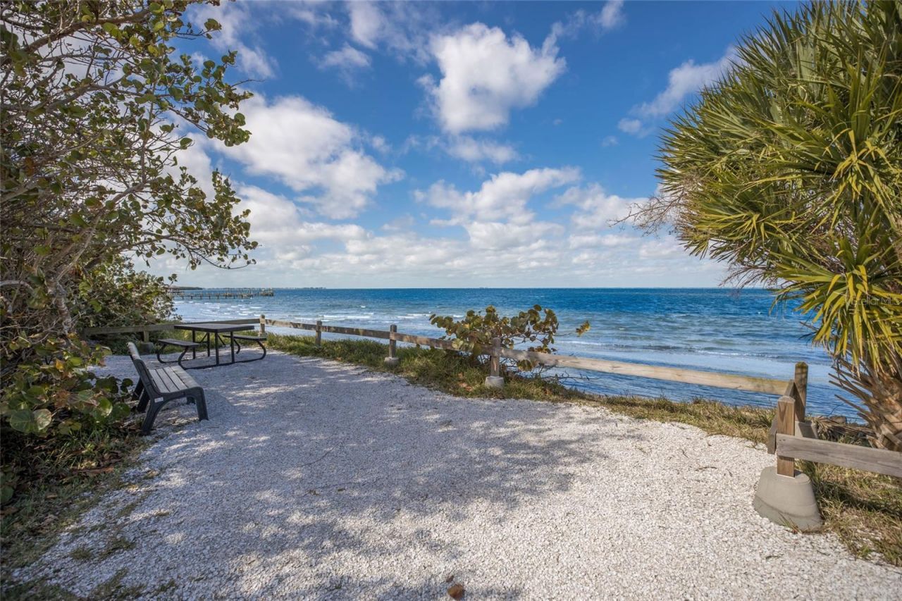 3600 Riverview Boulevard , Bradenton, FL 34205 Photo