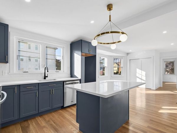 22 Berlin St, Unit 1, Quincy, MA 02170