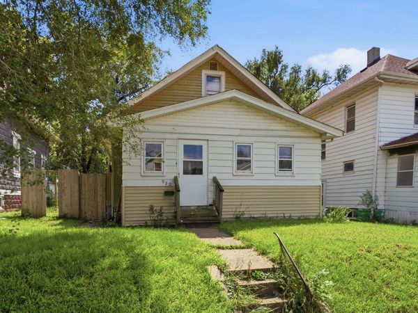 920 14th Avenue , Rock Island, IL 61201