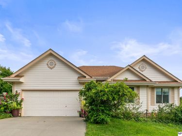 15102 Willow Creek Drive, Omaha, NE 68138
