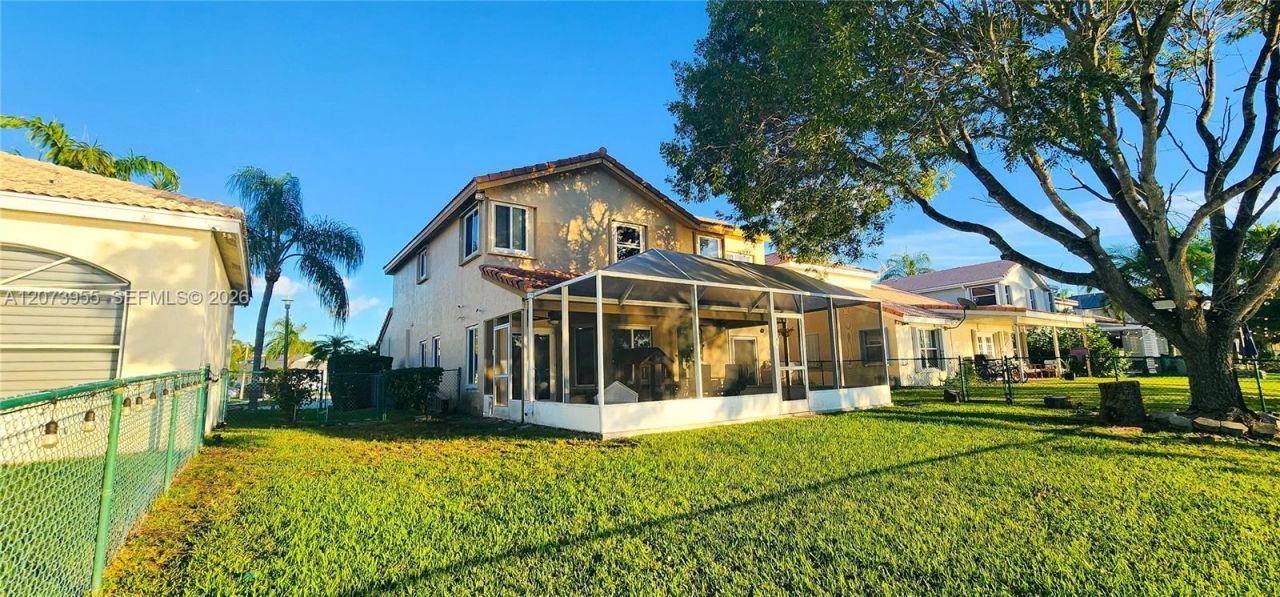 1308 SW 181st Ave , Pembroke Pines, FL 33029 Photo