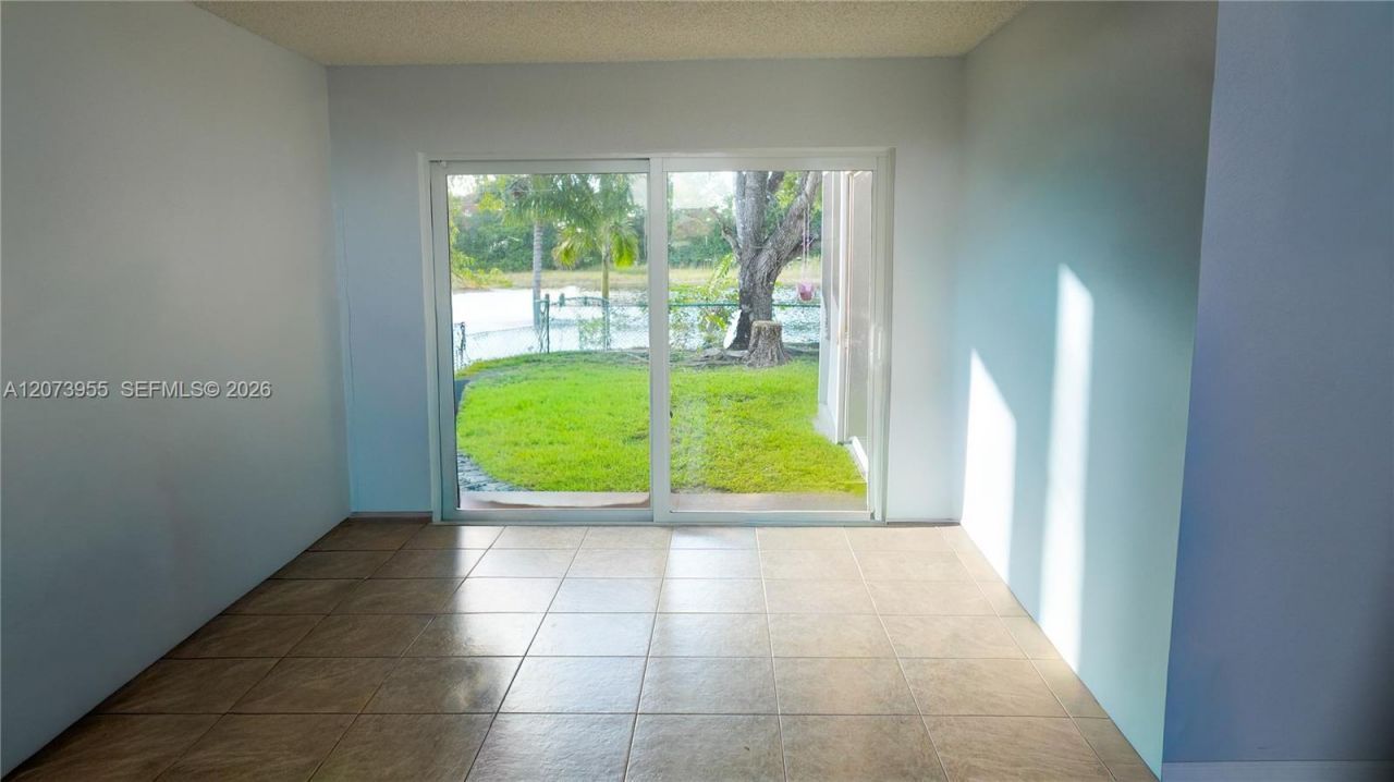 1308 SW 181st Ave , Pembroke Pines, FL 33029 Photo