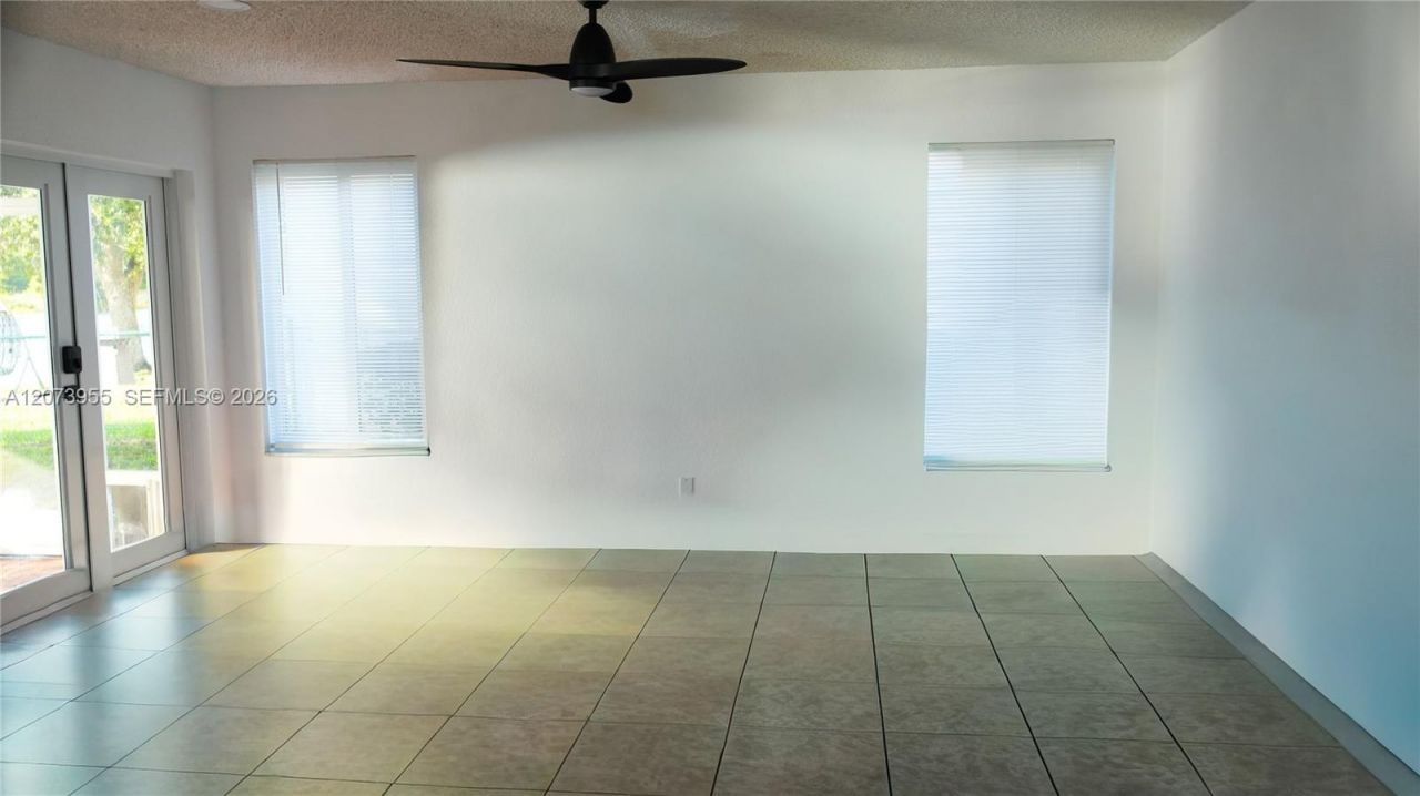 1308 SW 181st Ave , Pembroke Pines, FL 33029 Photo