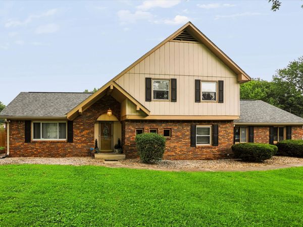 2614 W 44th Street, Indianapolis, IN 46228