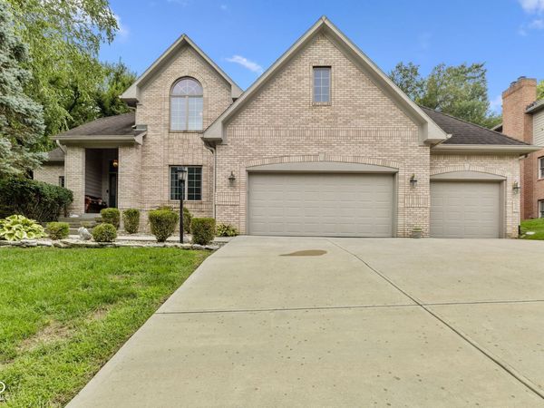 1835 Rooses Lane, Indianapolis, IN 46217