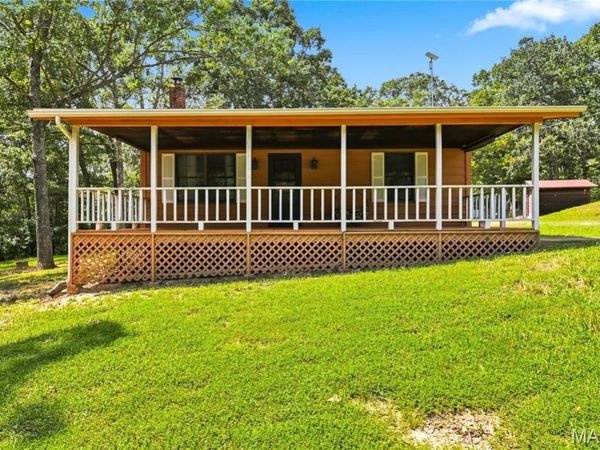 544 Anaconda Road, St Clair, MO 63077