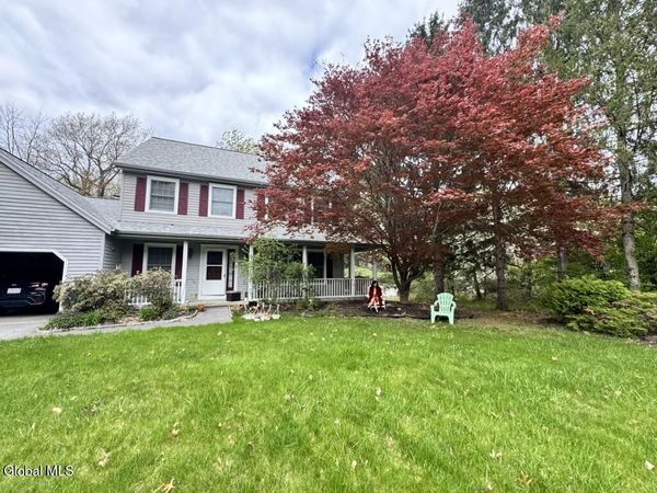 1 Marlboro Drive, Clifton Park, NY 12065