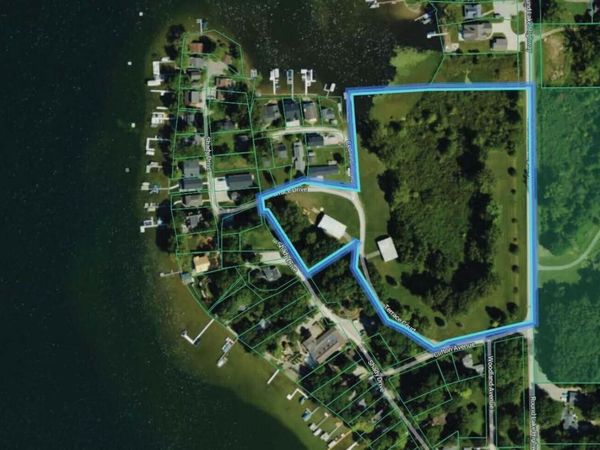 4020 Round Lake Highway, Manitou Beach, MI 49253