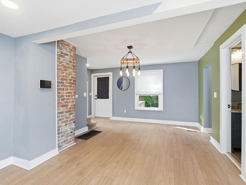 215 Brehl Avenue , Columbus, OH 43222 Photo 12