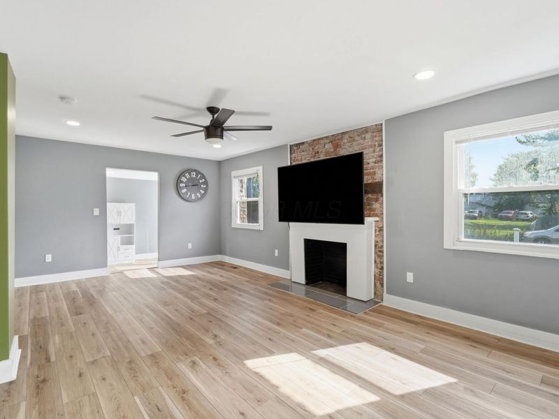 215 Brehl Avenue , Columbus, OH 43222 Photo 5