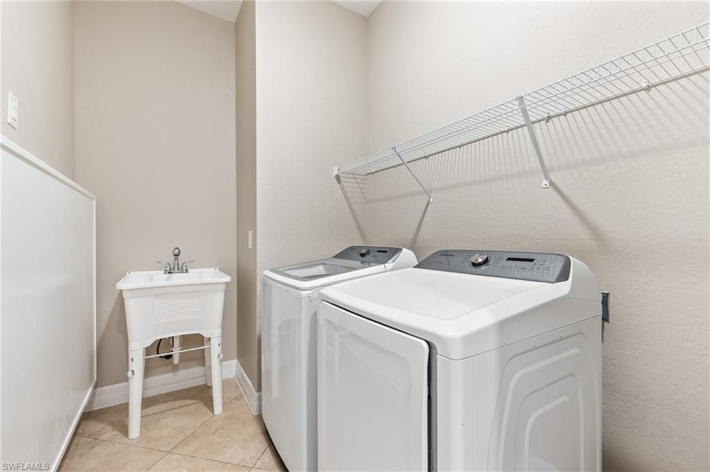 12764 Fairway Cove Ct , Fort Myers, FL 33905 Photo