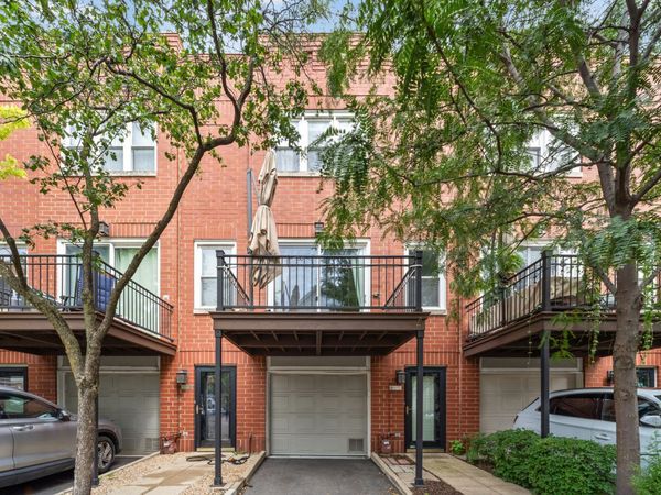 1835 W Oakdale Avenue , Unit C, Chicago, IL 60657