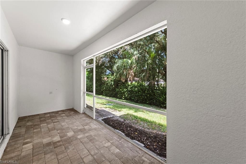 15381 Wildflower Cir, Naples, FL 34119 Photo